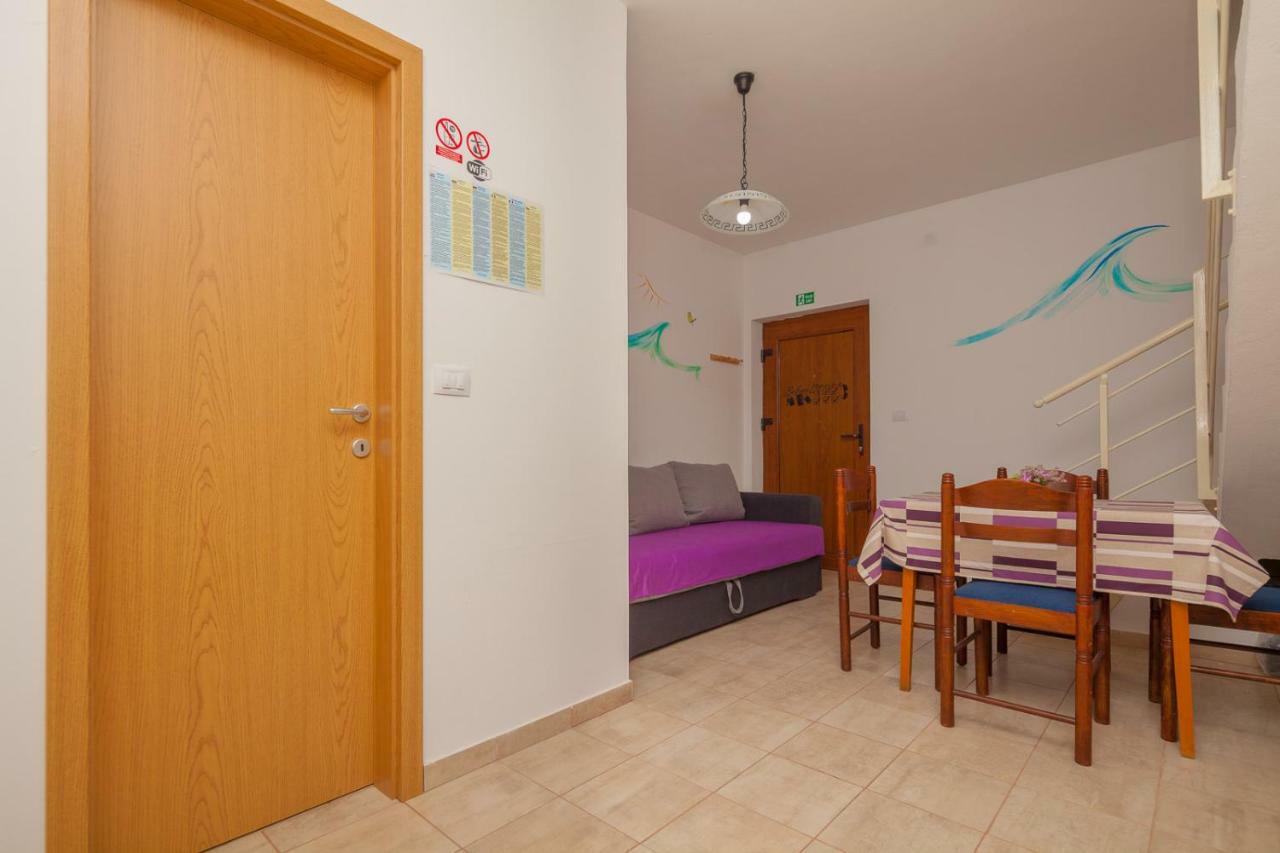 Apartmán Miramare Pomer Exteriér fotografie