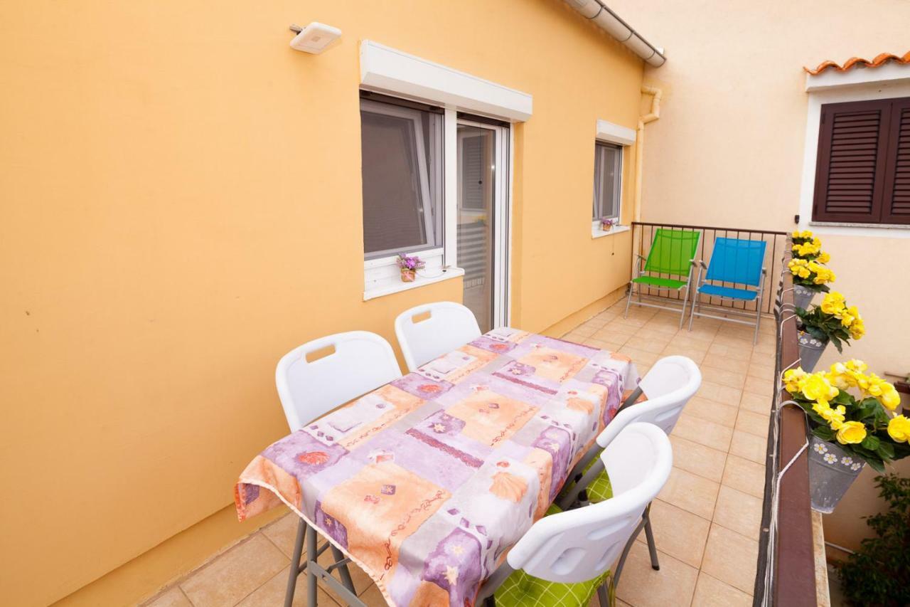 Apartmán Miramare Pomer Exteriér fotografie